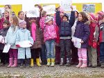 Kinder singen das Igellied