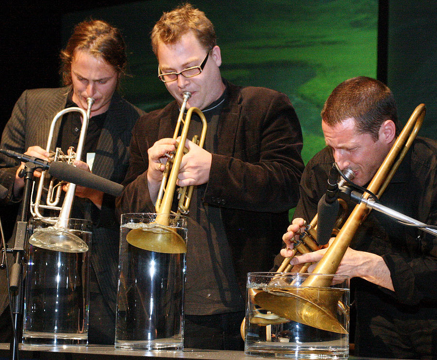 Eduard Luis und seine Musikwerkstatt zeigten eine experimentelle Interpretation der Wassermusik