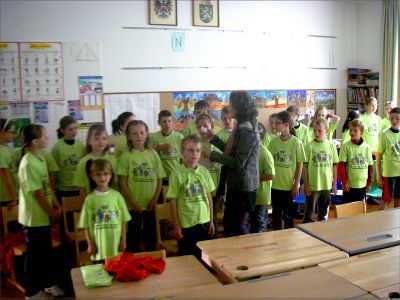 Vergabe von Namensschildern