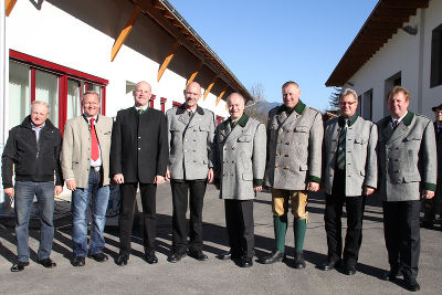 v.l. Bgm. Gössenberg Helmut Reinbacher, Bgm. Aich Franz Danklmaier, Bgm. Rohrmoos-Untertal DI Hermann Trinker, Bgm. Schladming Jürgen Winter, LR Johann Seitinger, LTAbg. Karl Lackner, Bgm. Ramsau am Dachstein Rainer Angerer, Bgm. Haus im Ennstal Gerhard Schütter © Thomas Kaserer v.l. Bgm. Gössenberg Helmut Reinbacher, Bgm. Aich Franz Danklmaier, Bgm. Rohrmoos-Untertal DI Hermann Trinker, Bgm. Schladming Jürgen Winter, LR Johann Seitinger, LTAbg. Karl Lackner, Bgm. Ramsau am Dachstein Rainer Angerer, Bgm. Haus im Ennstal Gerhard Schütter