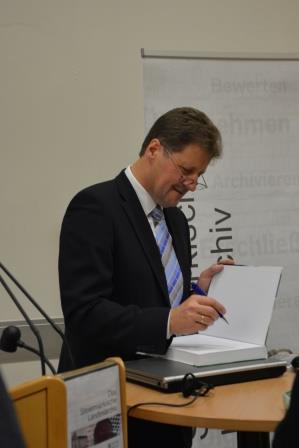 Präsentation 24. November 2015