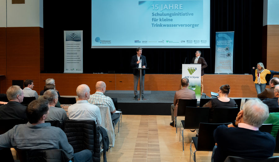 Fachreferate - 15 Jahre Schulungsinitiative für kleine Trinkwasserversorger