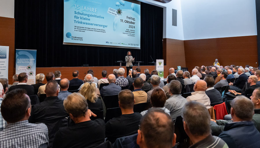 Landesrätin Simone Schmiedtbauer - 15 Jahre Schulungsinitiative für kleine Trinkwasserversorger